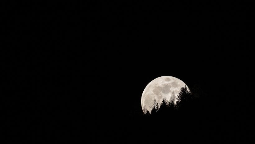 Moonlight Crystal Cleansing