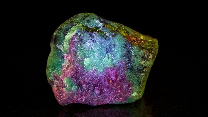 Ruby Zoisite Meaning and Healing Uses